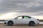 Volkswagen Passat GTE 2019 года (UK)